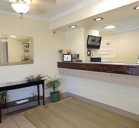 Lotus of Lompoc - A Great Hospitality Inn
