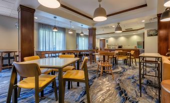 Fairfield Inn & Suites Slippery Rock