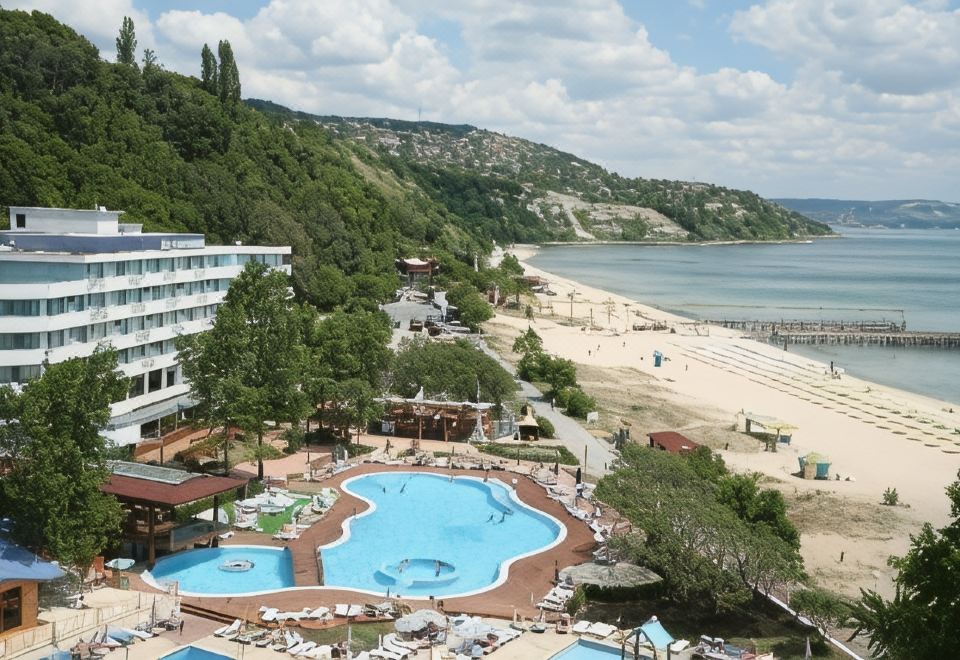 hotel overview picture
