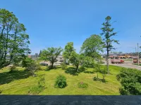 Sunflower Guest Suites