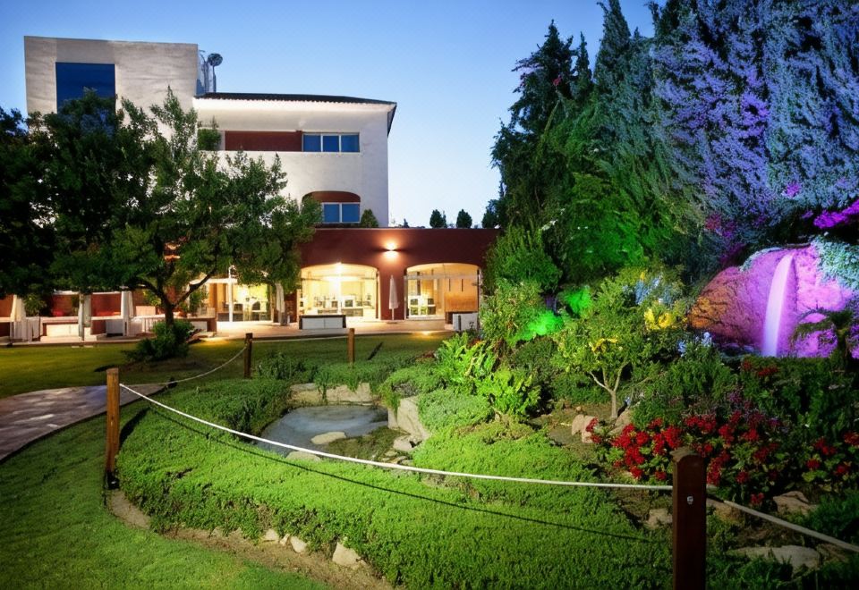 hotel overview picture