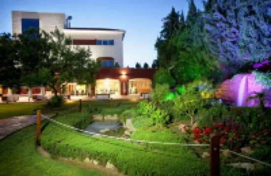 馬拉加機場莊園男孩住宿 阿爾豪林德拉托里酒店