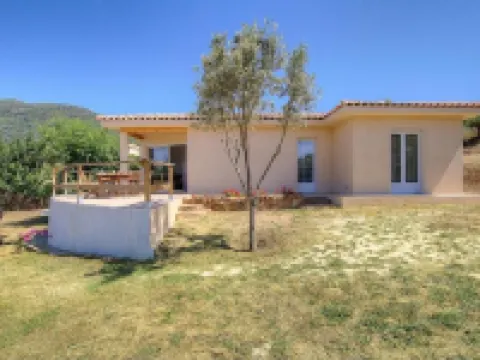 Splendid villa 5 minutes from the sea 索拉卡羅酒店