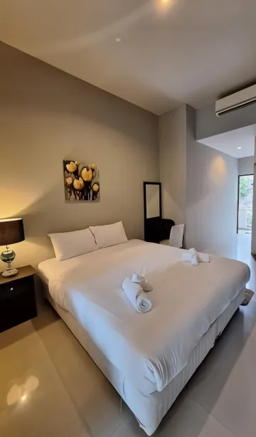 ห้องซูพีเรียร์ เตียงใหญ่ 1 เตียง