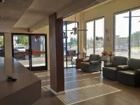 Studio 6 Suites Delano, CA