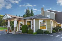 Capital Inn and Suites Hotels in East Greenbush