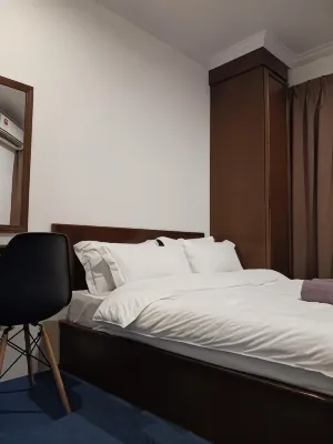 AeCOTEL - 2-Star