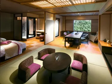 โรงแรมคินุงาวะ พลาซ่า