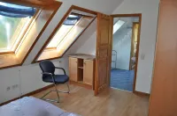 Sunset Inmitten der Mecklenburger Seenplatte Hotels in Alt Schwerin