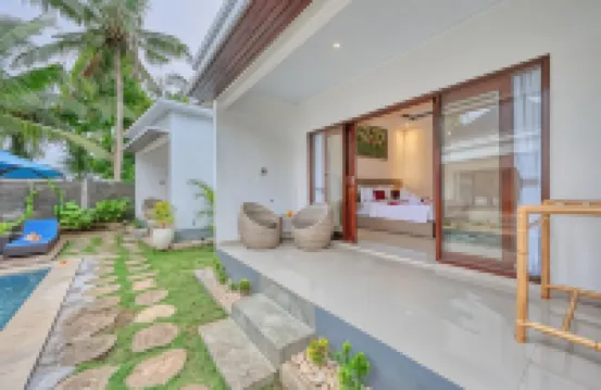 كيلينجكينج تاتاكان فيلا Hotels near شاطئ كالينجينج (Kelingking Beach)
