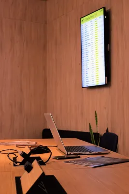 آير رومز روم إيربورت باي هيلوسكي مرافق الأعمال Photos