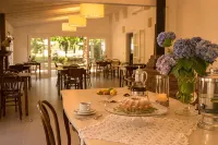 Pousada la Vista - breakfast