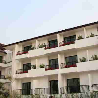 バーンナーン ホテル Hotel Exterior