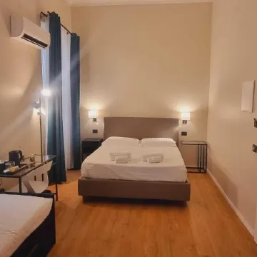 Eva Luxury Suite