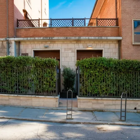 Gallery House