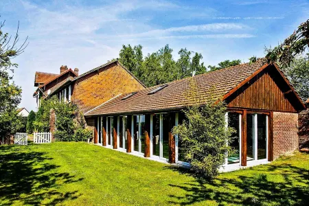 Les Granges d'Haillancourt Отели в г. Жизор