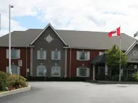 Quality Inn & Suites Hotels in Oakville