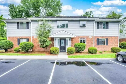 Lovely 2-bedroom apartment minutes from downtown