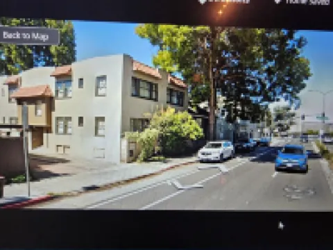 Marvelous 2-bedroom apartment with WiFi in  North Oakland