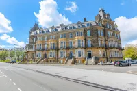 Weston Hotel - parking