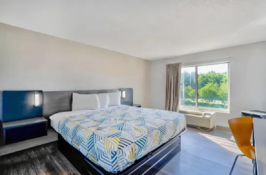 Motel 6 Virginia Beach, VA Các khách sạn gần Công viên Mount Trashmore