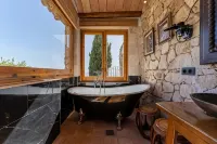 Hotel Roger de Flor by Seleqtta - Hot Tub