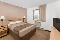 Americas Best Value Inn and Suites Atlantic Hotels in 
