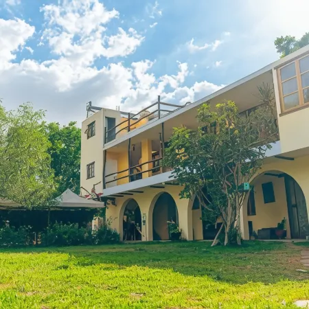 Serenity Hotel & Lodge