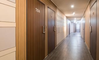 Jeonju Deokjindong Hotel Smile