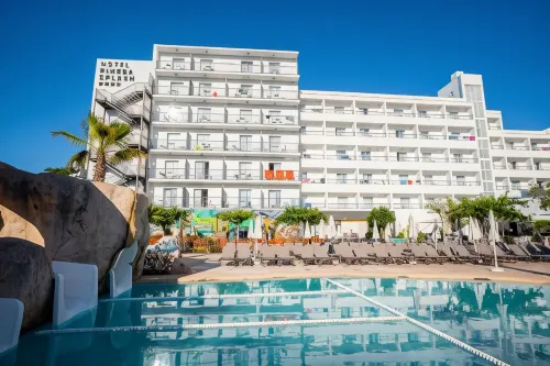 Fergus Club Pineda Splash فنادق في باينيدا دي مار