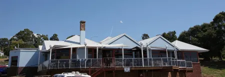 美麗景點水濱酒店