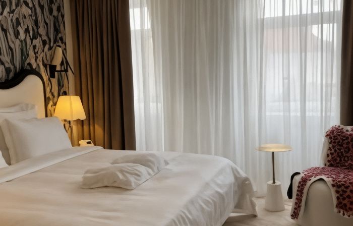 Mr.Just's Hotel