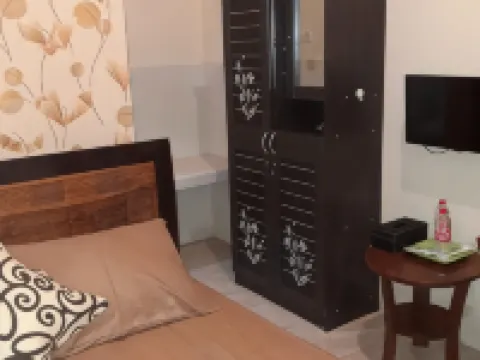 Griya Adhirasa Hotels in Sumenep