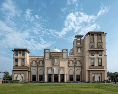 Geeta Sarovar Portico, Panipat Hotels in Panipat