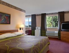 Super 8 by Wyndham Colorado Springs Airport
