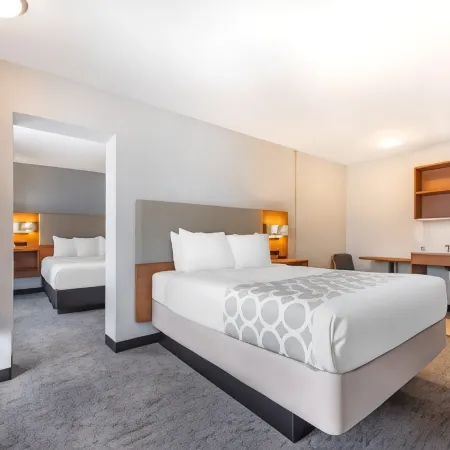 Suburban Studios Branson on the Strip