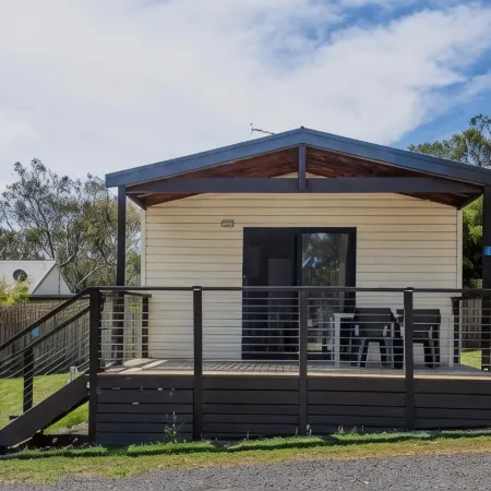 Pet Friendly Stays - Big4 Aireys Inlet