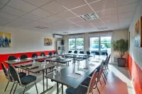 Adonis Hotel Bayonne - Parking