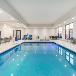 햄프턴 인 & 스위트 가이먼