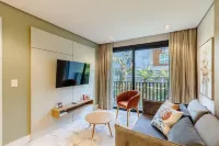 Apt with Balcony in the Heart of Gramado - Mlu0306