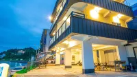Geoje Island C&Moon Pension
