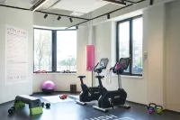 Moxy Amsterdam Schiphol Airport - Fitnessstudio