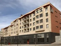 Spirit Apartamentos Atxuri Hotels in Llodio