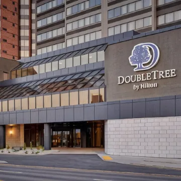 DoubleTree by Hilton Windsor, on