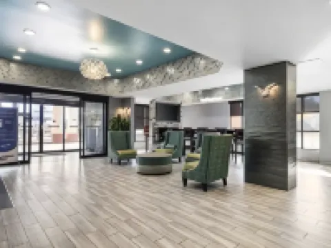 クオリティ イン & スイーツ モンゴメリー イースト カーマイケル ロード モントゴメリーのホテル