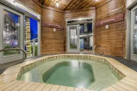 Best Western Plus Westbank - Hot Tub