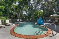 Sleep Inn Mt. Pleasant - Charleston - Pool