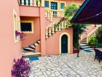 Makris Apartments Hotel di Roda