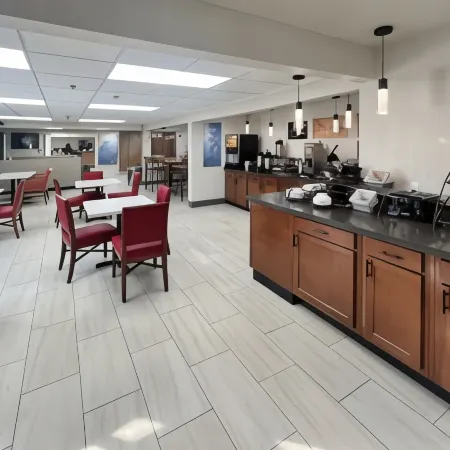 Baymont by Wyndham Champaign