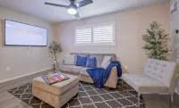 Beautiful Contemporary Suite #16